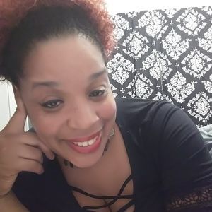 Meet your Posher, Ebony